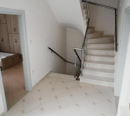 Welcome Bazzar Gjirokastër